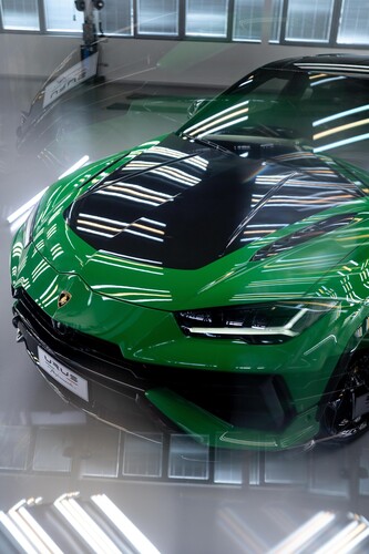 Lamborghini Urus Performante.