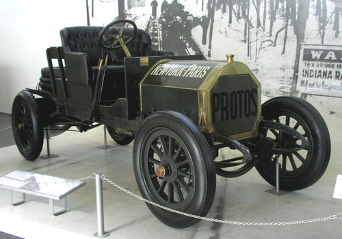 Dieser MHV Protos belegte 1908 den zweiten Platz beim Rennen rund um die Welt.