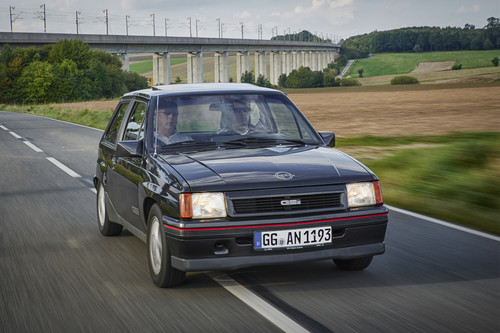Opel Corsa A GSi (1988).