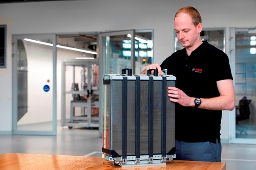 Bosch: Serienfertigung der Brennstoffzelle. 