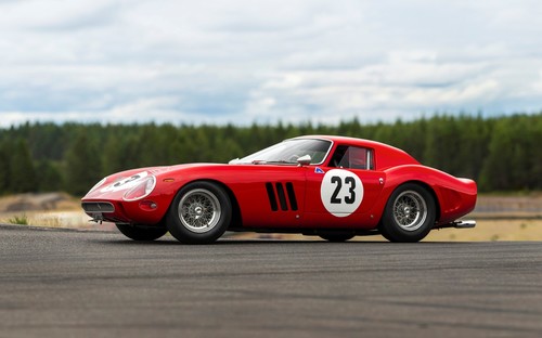 Dieser Ferrari 250 GTO by Scaglietti von 1962 avancierte 2018 mit 48,405 Millionen Dollar (42,6 Millionen Euro) zum teuersten Auto der Welt.