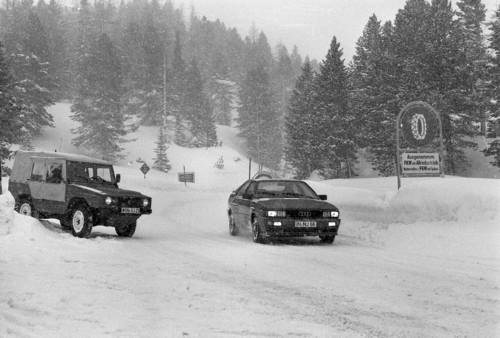 Vor seiner Präsentation in Genf wurde der Vierradantrieb des Audi 
Quattro im Schnee der Turracher Höhe zusammen mit dem VW Iltis getestet. 