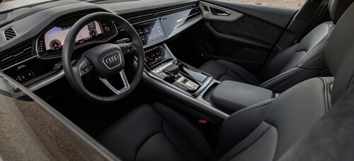 Audi Q8.