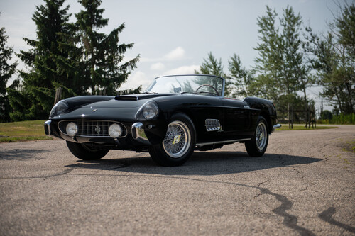 Wechselte bei der Auktion während der Monterey Car Week 2022 für  6,825 Millionen US-Dollar den Besitzer: 1958er Ferrari 250 GT Cabriolet.