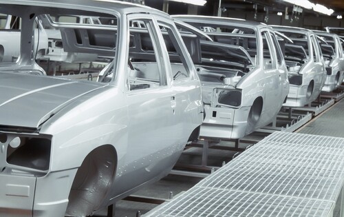 Produktion des Opel Corsa A Anfang der 1980er-Jahre in Saragossa.