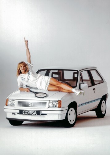 Steffi Graf bewirbt den Opel Corsa A.