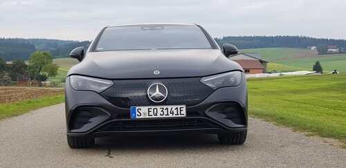Mercedes-Benz EQE 350+.