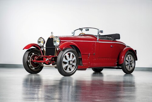 Wird in Paris versteigert: 1928er Bugatti Type 43 Roadster, angeboten von RM Sotheby’s.