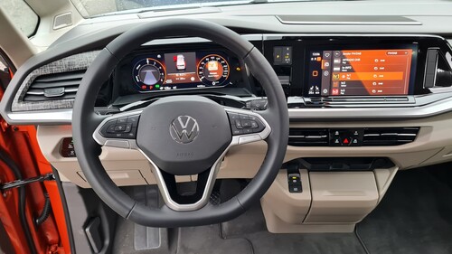 VW T7 Multivan e-Hybrid.