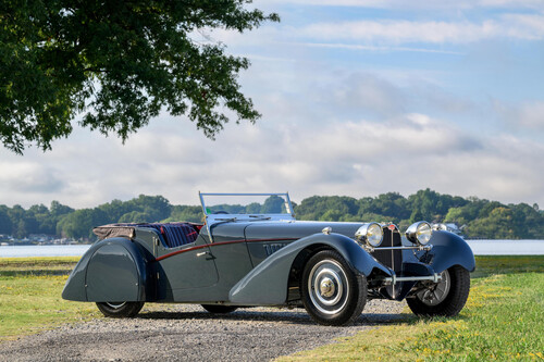 Versteigerung auf Amelia Island: 1937er Bugatti Type 57S Sports Tourer
Schätzwert: 9,0 bis 11,28 Millionen Euro).