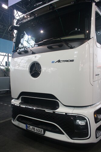 Mercedes-Benz e-Actros 600.