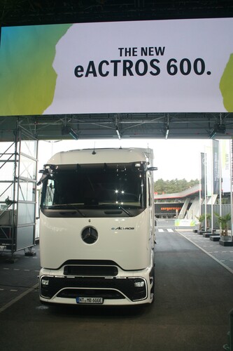 Mercedes-Benz e-Actros 600.