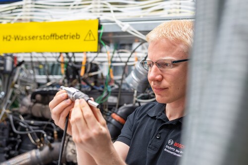 Bosch arbeitet auch an Technik für Wasserstoff-Verbrennungsmotoren (hier ein Injektor für die Direkteinblasung).