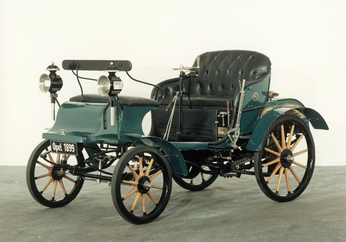 150 Jahre Opel: Erster Opel: Der Patent Motorwagen System Lutzmann,1899.
