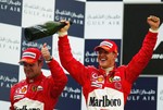 Michael Schumacher gewann 2001 den Großen Preis von Monaco. Teamkollege Rubens Barrichello (l.) wurde Zweiter.  