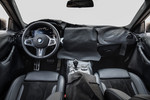Noch teilweise abgedeckt: Interieur des BMW 4er Coupé.