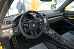 Porsche 718 Cayman GT4 RS.