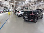 Die Renault-Fabrik in Flins: Aufbereitung von Gebrauchtwagen.
