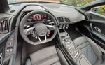 Audi R8 V10 Spyder.